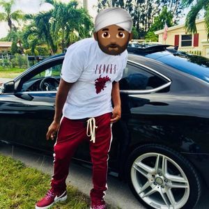 Meet your Posher, Huey